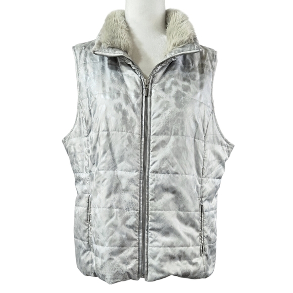 Chico's Silver Animal Print Metallic Faux Fur Collar Quilted Zip Vest Pockets - Picture 1 of 9